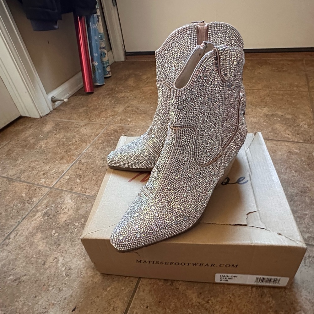 Matisse Glittering Silver Ankle Booties